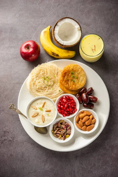 Sargi Karwa Chauth Breakfast Menu Starting Fasting Upwas Karva Chauth — Stockfoto