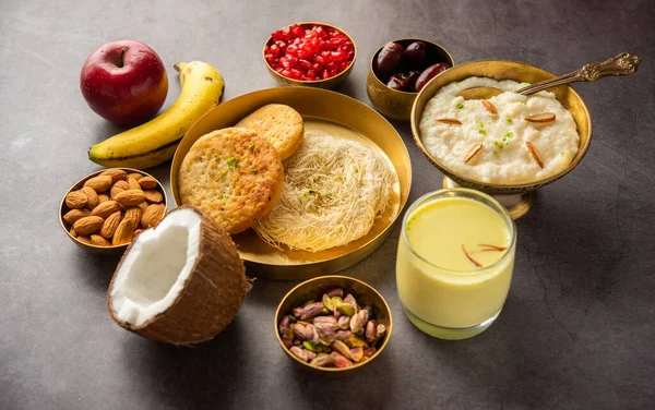 Sargi Karwa Chauth Breakfast Menu Starting Fasting Upwas Karva Chauth — Stockfoto