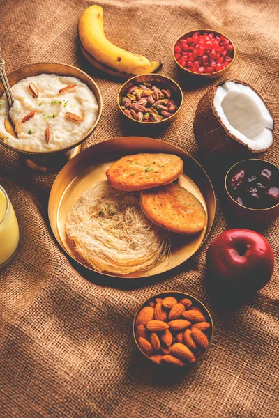 Sargi Karwa Chauth Breakfast Menu Starting Fasting Upwas Karva Chauth — Stockfoto