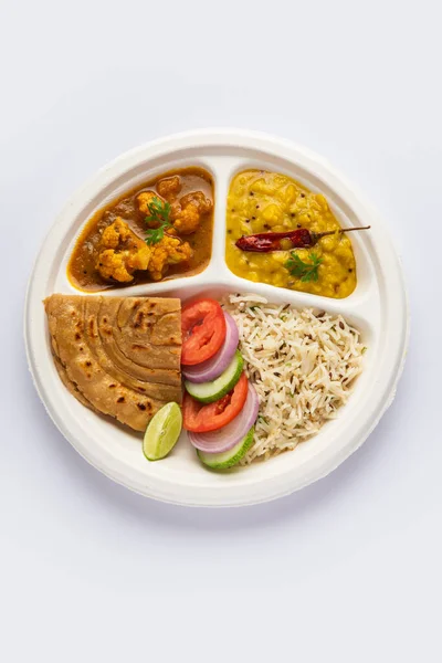 Indyjski Talerz Mini Posiłek Lub Combo Thali Gobi Masala Roti — Zdjęcie stockowe