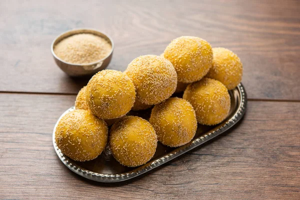 Khas Khas Besan Laddu Sementes Papoila Farinha Grão Bico Laddo — Fotografia de Stock