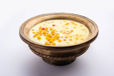 Tatlı Bundi Kheer veya Payasam lezzetli bir Hint tatlısıdır.