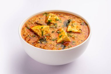 Paneer khus khus köri veya süzme peynir haşhaş tohumu kullanarak yapılan masala, Hint tarifi