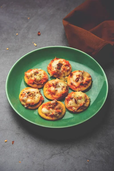 Papdi pizza are mini food bites, Indian kids favourite party snack