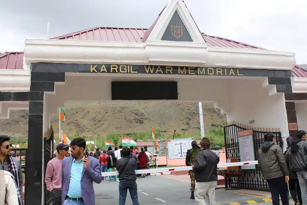 Kargil, Kashmir, Hindistan, 1 Haziran 2022 Dwars Anıtı veya Kargil Savaşı Anıtı