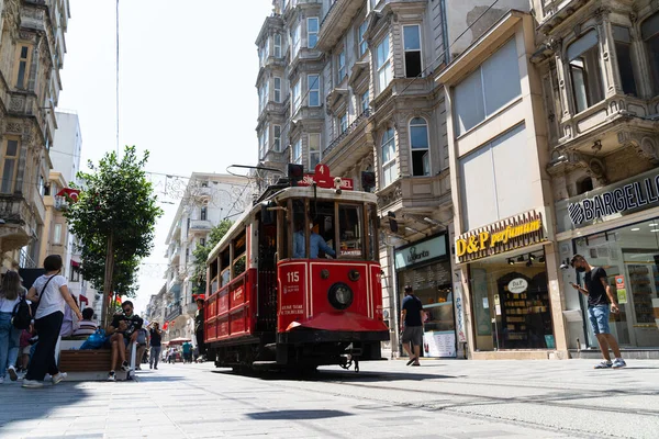 Istanbul Turchia Luglio 2021 Iconico Tram Rosso Taksim Tunel Nostalgia — Foto Stock