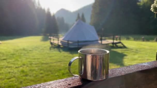 Closeup Front View Steaming Metallic Cup Hot Coffee Tea Morning — Vídeo de Stock