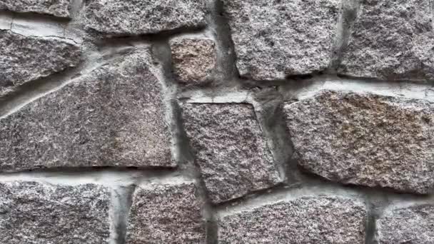 暗い灰色の石壁の質感の近景 — ストック動画