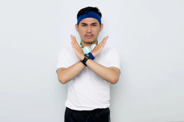 Ernsthafter Junger Asiatischer Sportler Blauem Stirnband Und Weißem Shirt Mit — Stockfoto