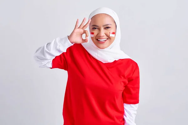 Excited Young Asian Muslim Woman Red White Shirt Celebrating Indonesian — Fotografia de Stock