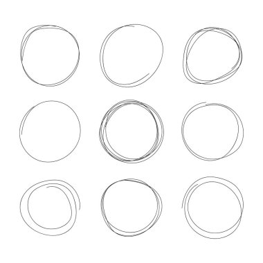 El çizilmiş vektör kümesi, beyaz arkaplanda izole edilmiş siyah çizgiler, dairesel karalama yuvarlak şekil çerçeveleri.