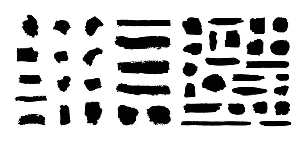 Pennellate con pennello vettoriale Set di silhouette nere isolate su sfondo bianco, elementi di design grafico, bianco. — Vettoriale Stock