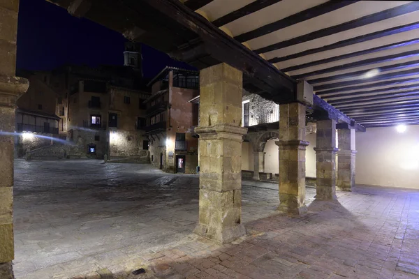 Éjszaka Főtéren Albarracin Teruel Tartomány Aragon Spanyolország — Stock Fotó