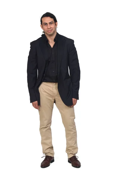 Vista Frontal Homem Sorridente Com Camisa Sapatos Blazer Fundo Branco — Fotografia de Stock
