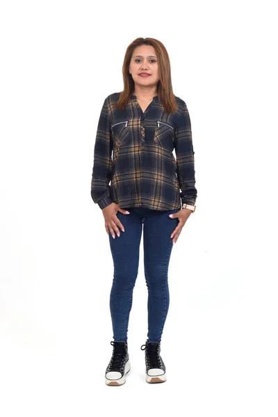 Vista Frontale Ritratto Completo Una Donna Con Jeans Sneaker Sfondo — Foto Stock