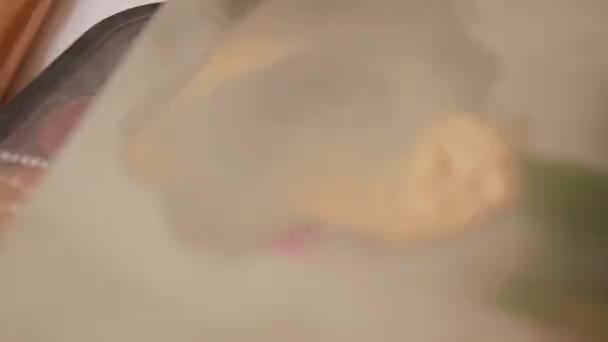 スミアコンシーラー 化粧液ファンデーションの詳細 — ストック動画