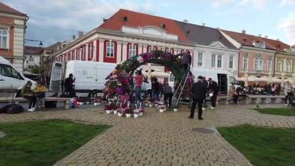 Timisoara Romania Abril 2019 Plaza Victoria Bellas Decoraciones Florales Festival — Vídeo de stock