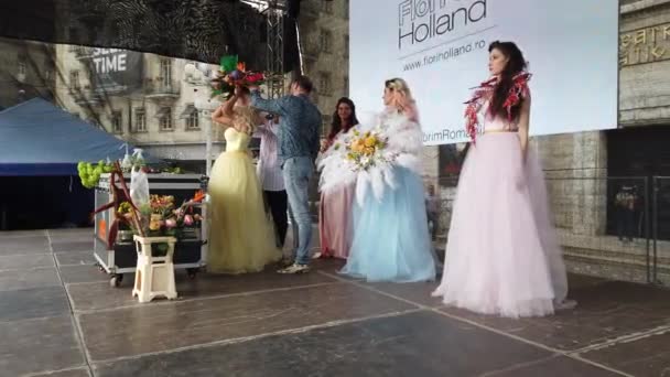 Timisoara Rumänien April 2019 Timfloralis Internationella Blomfestival Nederländska Florist Visar — Stockvideo