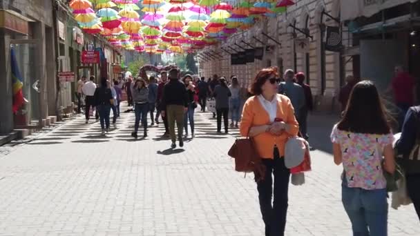 Timisoara Roemenië April 2019 Victory Square Timfloralis Internationaal Bloemenfestival Mensen — Stockvideo