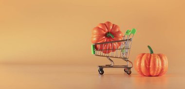 Turuncu arka planda Cadılar Bayramın kutlu olsun. Özel teklif sembolü. Düz dizayn. Tasarım elemanı. Kutlama konsepti. İndirimli fiyat işareti