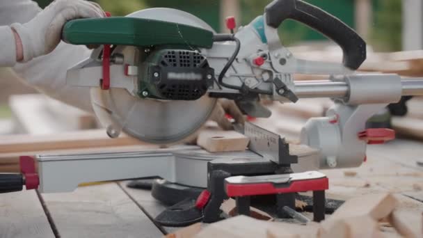 Close Shot Man Cutting Wood Using Table Saw Construction Site — Stock Video