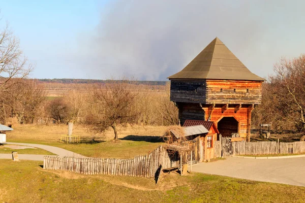 Старая Деревянная Сторожевая Башня Селе Суботов Украина — стоковое фото