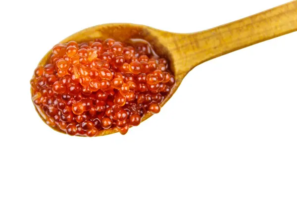 Caviar Rojo Cuchara Madera Aislada Sobre Fondo Blanco — Foto de Stock