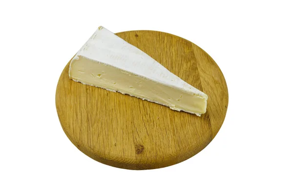 Pedaço Queijo Brie Tábua Corte Isolado Sobre Fundo Branco — Fotografia de Stock