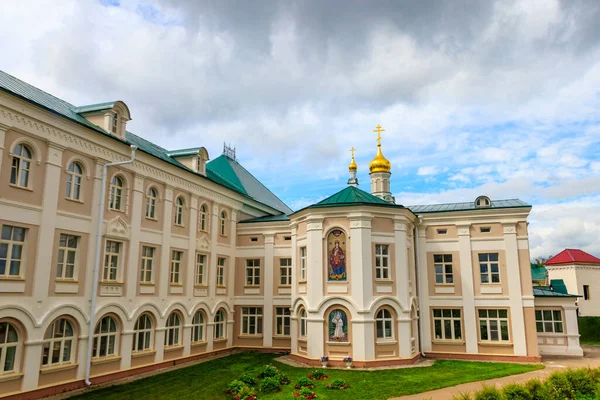 Holy Trinity Saint Seraphim Diveyevo Convento Diveyevo Rússia — Fotografia de Stock