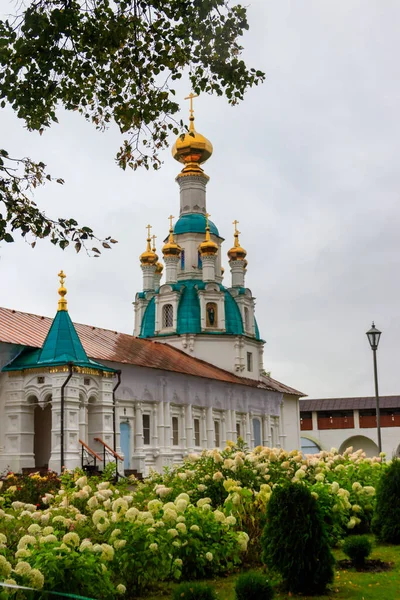 Igreja Salvador Milagrosa Com Enfermarias Hospitalares Convento Vvedensky Tolga Yaroslavl — Fotografia de Stock