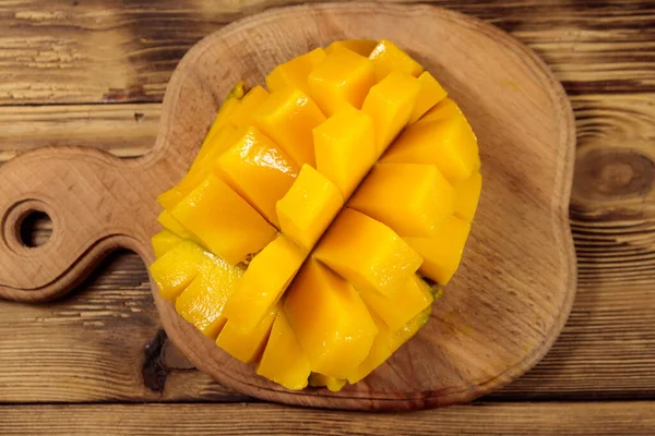 Fruta Fresca Mango Sobre Mesa Madera —  Fotos de Stock