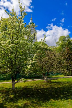 Ukrayna 'nın Poltava bölgesinde Lubny yakınlarındaki Kurtarıcı-Şekil Değiştiren Mhar Manastırı