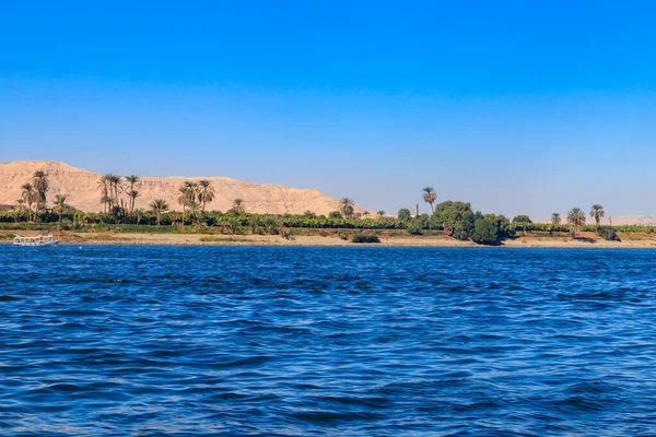Άποψη Του Ποταμού Νείλου Στο Λούξορ Αίγυπτος — Φωτογραφία Αρχείου