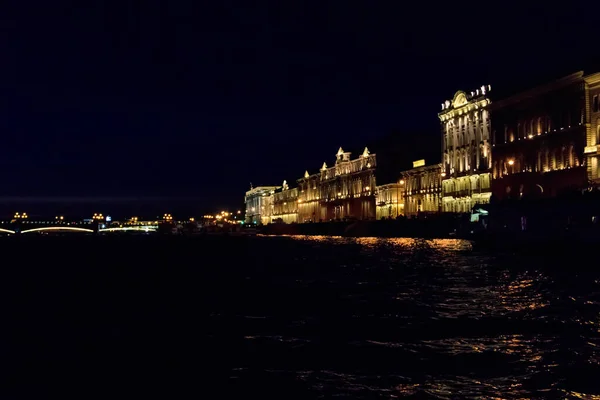 Vista Noturna Rio Neva São Petersburgo Rússia — Fotografia de Stock