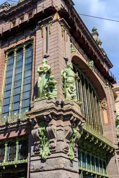 Eliseyev Emporium (Eliseevsky, Elisseeff Kardeşler Dükkanı) St. Petersburg, Rusya 'da Nevsky Prospekt' te