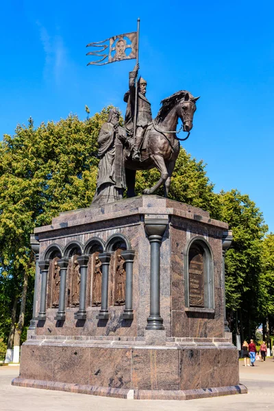 Monument Founder Vladimir City Prince Vladimir Red Sun Sanctifier Feodor — Stockfoto