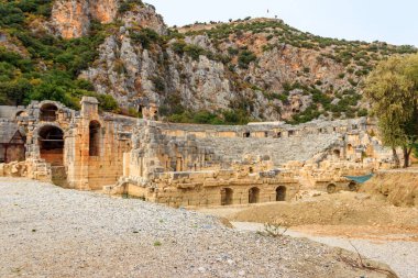Antalya 'nın Demre kentinde antik Yunan-Roma tiyatrosunun kalıntıları