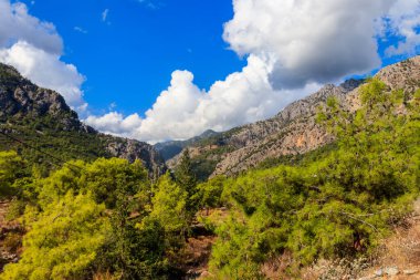 Türkiye 'nin Antalya ilindeki Taurus dağlarının manzarası