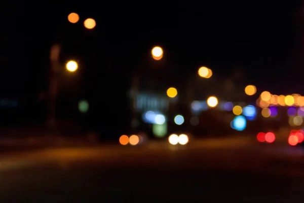 Bokeh在夜间模糊了车灯 摘要背景 — 图库照片