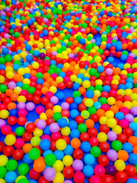 Arrière Plan Nombreuses Boules Colorées Plastique Dans Une Piscine Balles — Photo