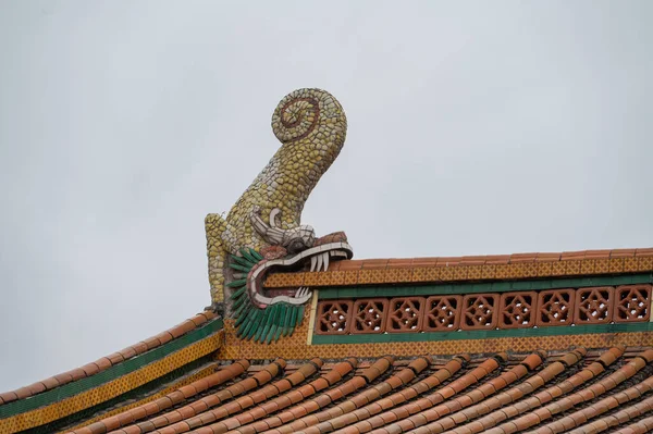 Les Toits Les Avant Toits Des Temples Traditionnels Chinois — Photo