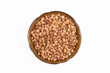 Geleneksel Çin yemeği için baharat ekin..