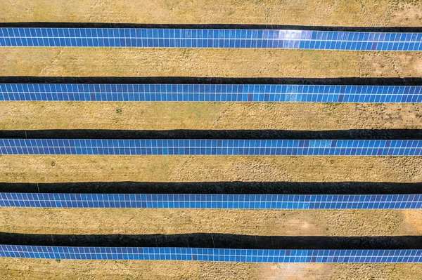 Solar Farm Aerial View Rows Panels Small House — Photo