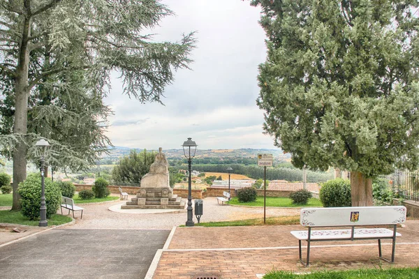 Deruta Seramik Kasabası Bahçe Milziade Magnini Panorama — Stok fotoğraf