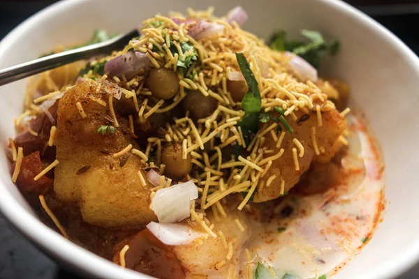 Aloo Alu Předkrm Bengálština Bombay Snídaně Chaat Chat Chutney Kuchyně — Stock fotografie