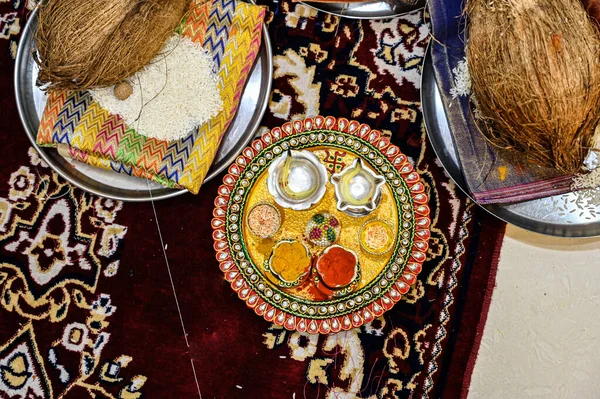 Thali Haldi Kummo Ceremony Decorations Кункумарджанская Церемония Кункум Халди — стоковое фото
