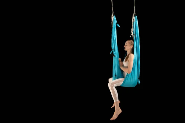 Young Girl Sits Sports Hammock Meditates Fly Yoga Hammocks Gravity — Stock Photo, Image