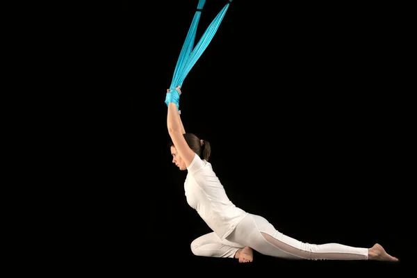 Aerial Flying Yoga Exercises Practice Blue Hammock Aero Gravity Yoga — Stock Photo, Image