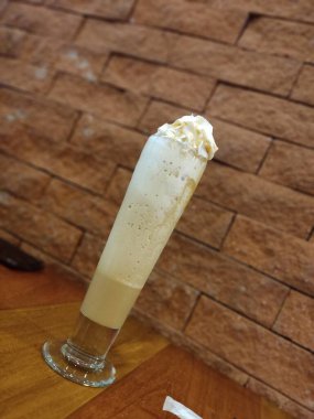 Dağlarda rahatlatıcı bir gün.