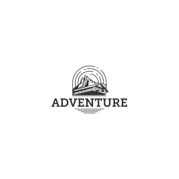 Modern siluet ADVENTURE Trip Hill logo tasarımı — Stok Vektör